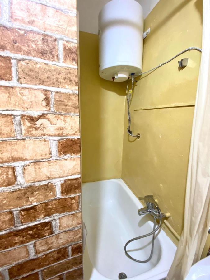 В Центрі Біля Ратуші Вулиця Площа Ринок 11 Lviv Eksteriør bilde